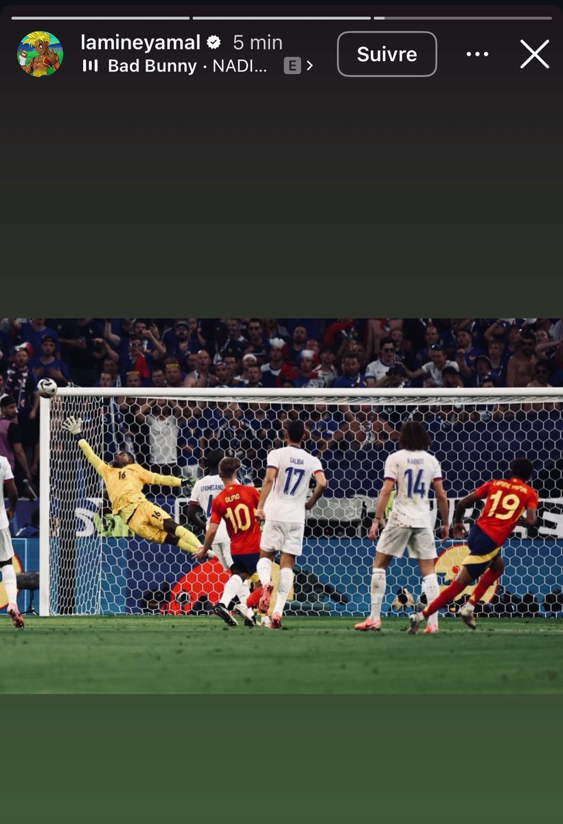 Scipionista's tweet image. Il va réussir à me hyper pour une demi-finale de Ligue des Nations le con