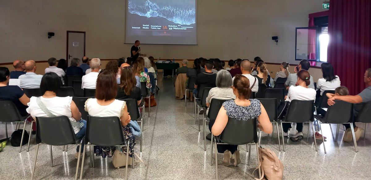 Un ciclo di due conferenze ha concluso la serie di eventi della prima parte del 2025. Circa 60 spettatori hanno animato la sala del Patronato della Parrocchia di Santa Maria Assunta in Rubano (PD)

LINK: ettoreguarnaccia.com/archives/10392 

#latragediasilenziosa #rischiepericolideldigitale