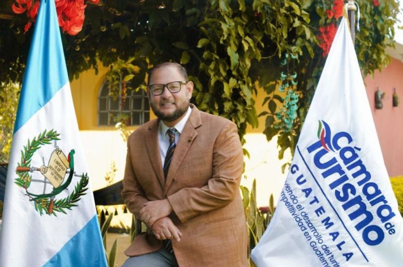 📷Felicitamos a Rolando Schweikert Rozotto <a href="/RoloschRolando/">Rolando Schweikert</a> , presidente de Cámara de Turismo de Guatemala(CAMTUR), por haber sido nombrado como una de las 45 personas más influyentes de Guatemala.

Link al artículo completo: lnkd.in/ekxybrjX

 #45MásInfluyentes