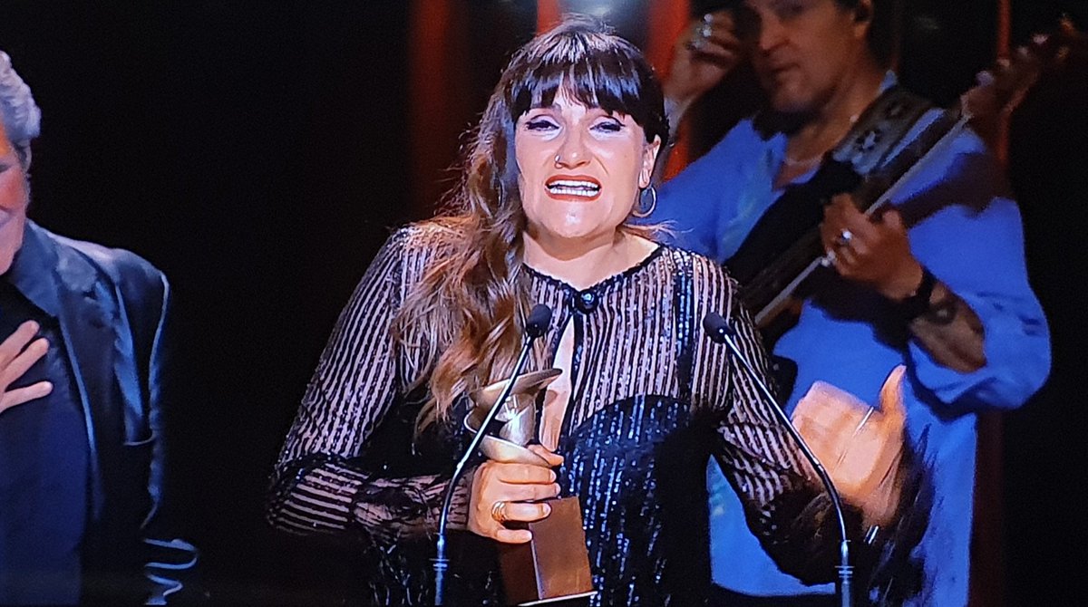 ROZALÉN, Mejor Artista del Año y Mejor Persona todos los años.

#premiosacamus