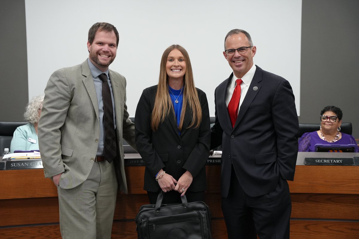 Please join us in congratulating Lauren Pfister, who was approved as Assistant Principal at Stout Field Elementary at Monday's School Board meeting. #WeAreWayne