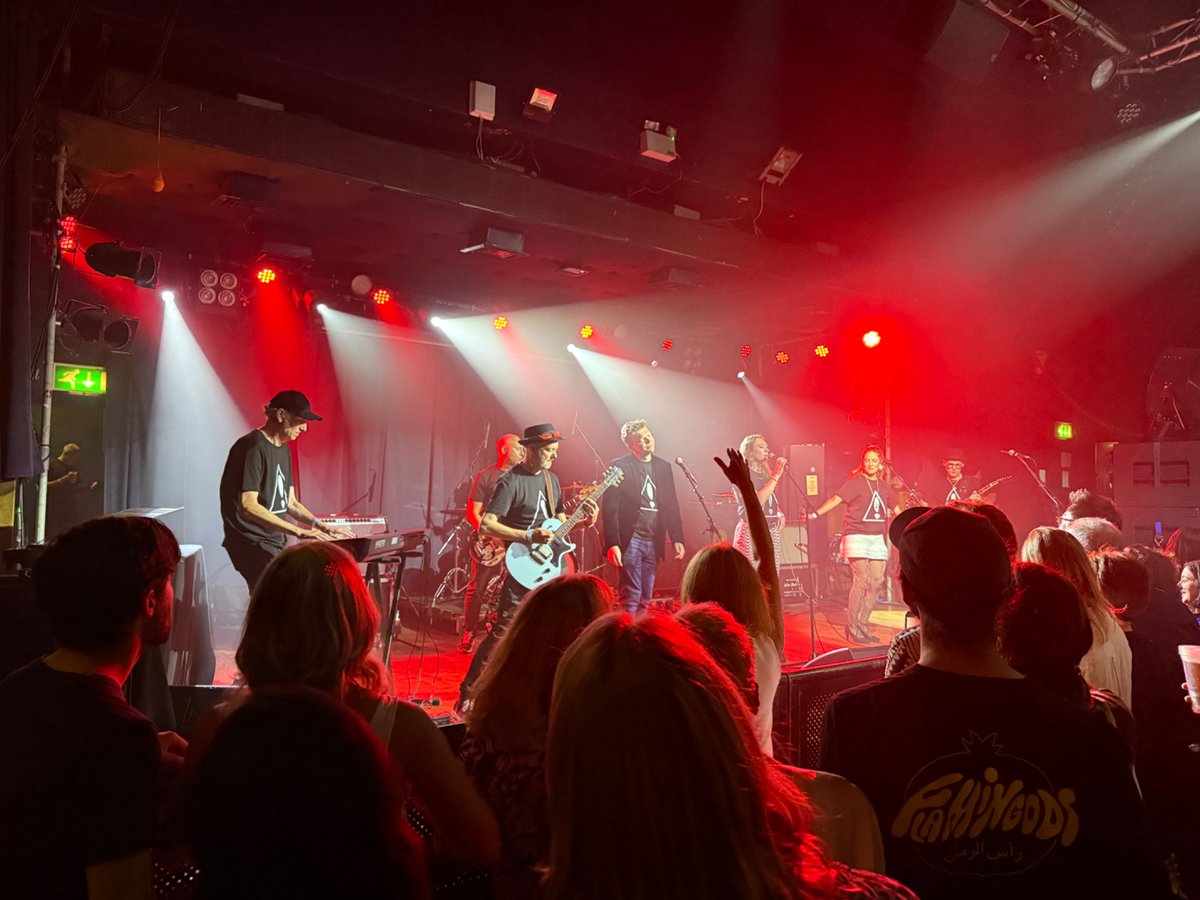 What a great night out at Law Rocks last night! 

The Scala was taken over by some excellent legal bands. Music ranged from indie, songs from Shrek, and 80’s bangers! 

Rock on 🤘🏻
