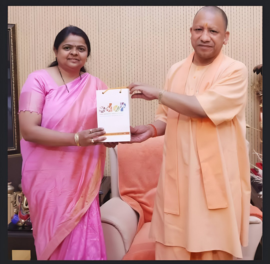 उत्तर प्रदेश को भयमुक्त, माफिया मुक्त और सुशासन का राज्य बनाने वाले यशस्वी मुख्यमंत्री आदरणीय श्री <a href="/myogiadityanath/">Yogi Adityanath</a> जी को जन्मदिवस की हार्दिक शुभकामनाएं।
भगवान श्री राम जी से प्रार्थना है आप दीर्घायु हों एवं सदैव स्वस्थ रहे।
जय श्री राम।
#HappyBirthdayYogiJi #UPModel