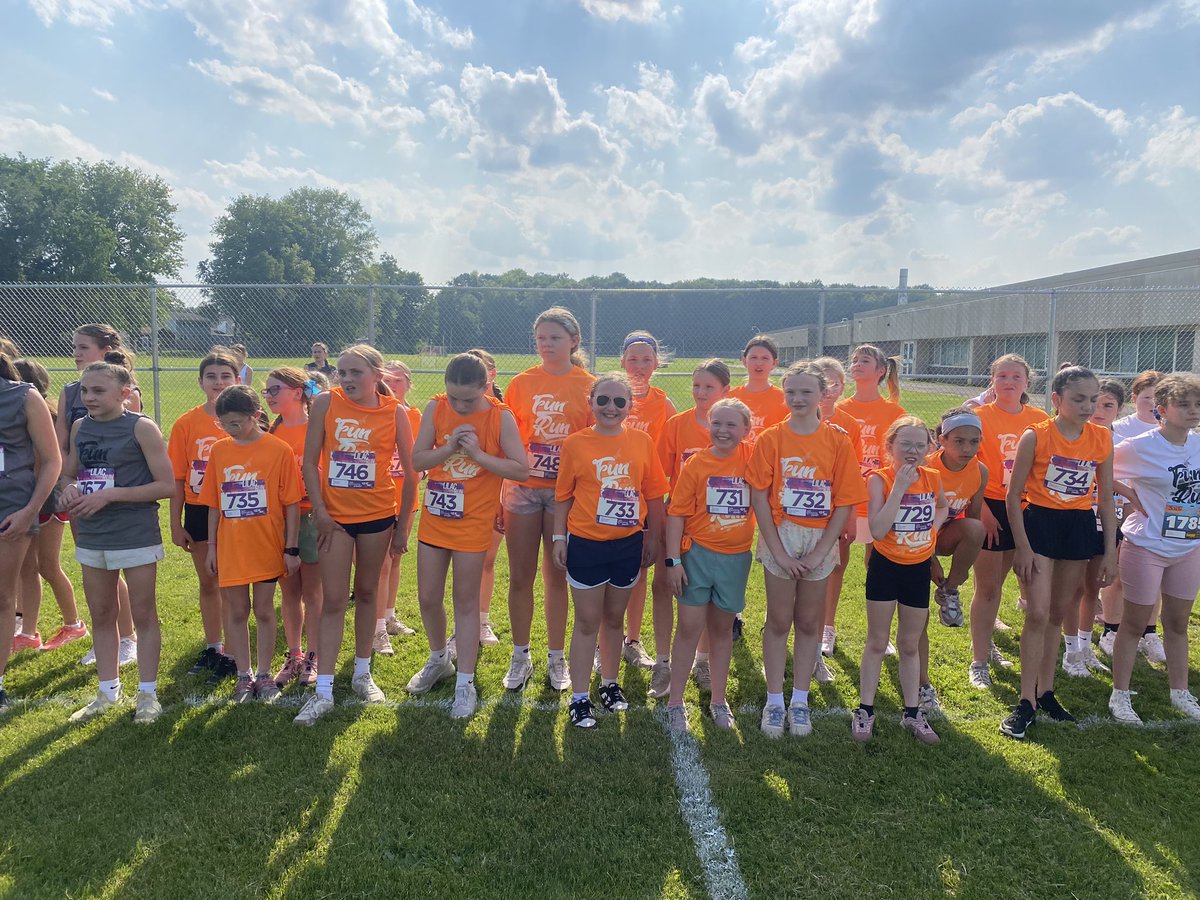 Joelle Ross tweet media