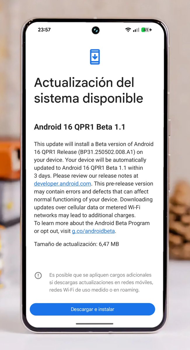 Daevisd's tweet image. Habemus beta 1.1 de #Android16QPR1 
instalando en 3..2..1 😁 #GooglePixel8Pro