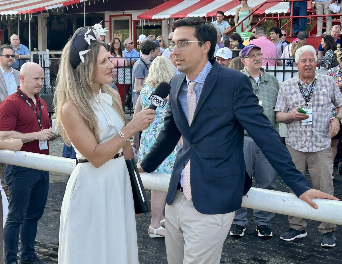 An emotional moment as COACH CASE is the first winner for Miguel Clement as he recently took over <a href="/clementstable/">Clement Racing Stable</a> after the loss of his father Christophe. 

A wonderful moment with many smiles and tears in a truly special winner’s circle.