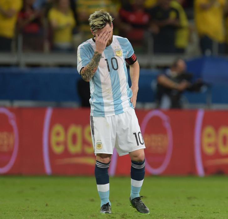 Cristiano Ronaldo contra las selecciones más fuertes de Europa:

- 5 goles a Alemania.
- 4 goles a Holanda.
- 4 goles a España.
- 2 goles a Francia.

Messi contra Brasil en toda su carrera:

- 8 partidos oficiales.
- 0 goles.
- 0 asistencias.