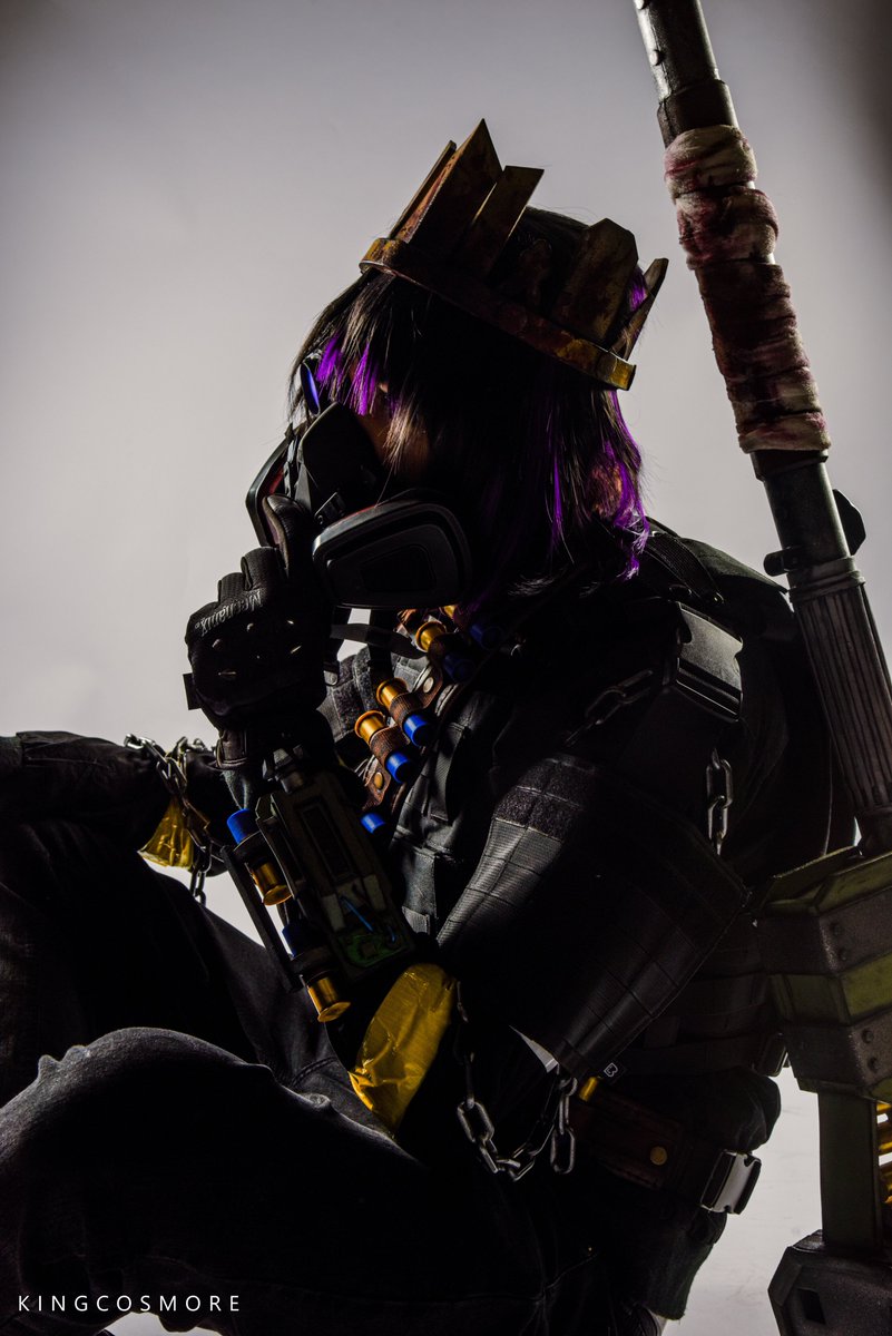 kingcosmore's tweet image. Extra Pics for Aila 'Sledge Queen' from Decaying Winter
#decayingwinter #ROBLOX #cosplay #cosplayer