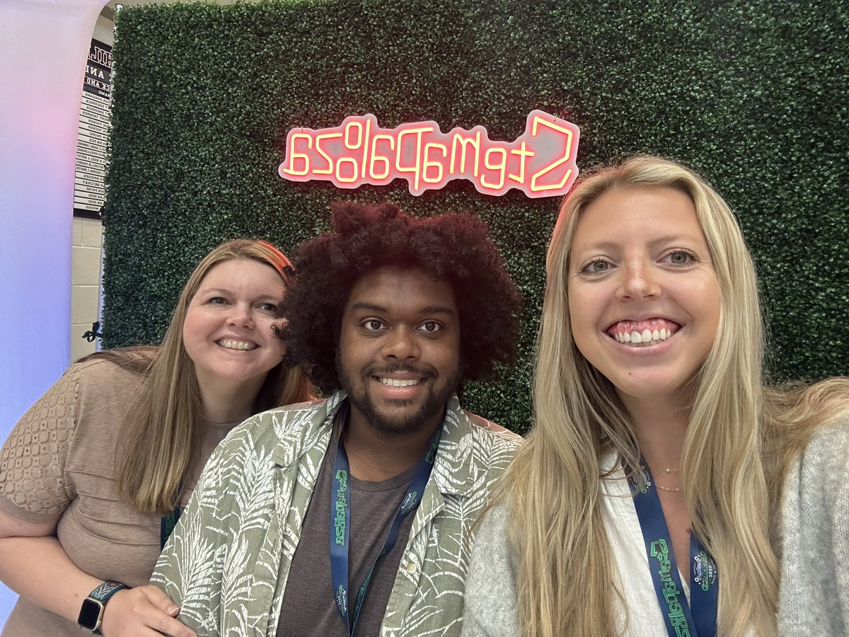STEMapalooza was a success! I’m so excited to bring back new ideas to our team next year! <a href="/ClarkCreekSTEM/">Joey Moss</a> <a href="/lauracasey3/">Laura Casey</a>