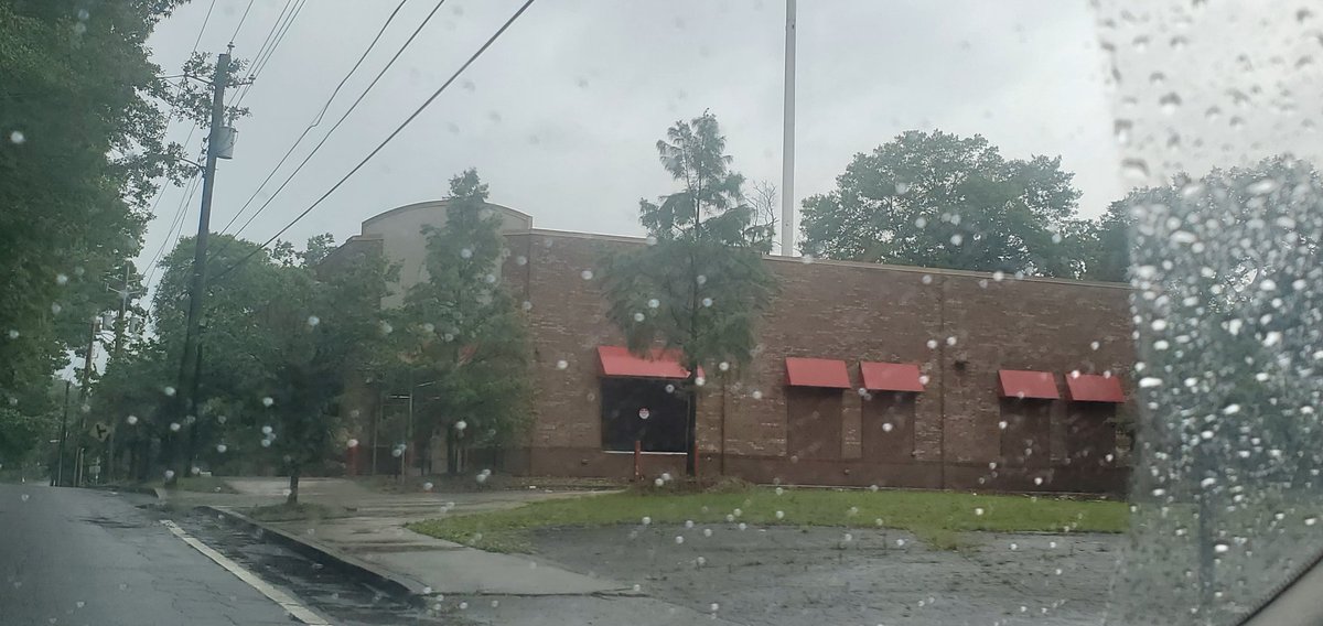 Just a reminder that <a href="/SaviProvisions/">Savi Provisions</a>  STILL hasn't opened a supermarket after closing one in an active food desert; this Family Dollar is still vacant on Campbellton and only HALF of Campbellton has been paved in SW Atlanta.