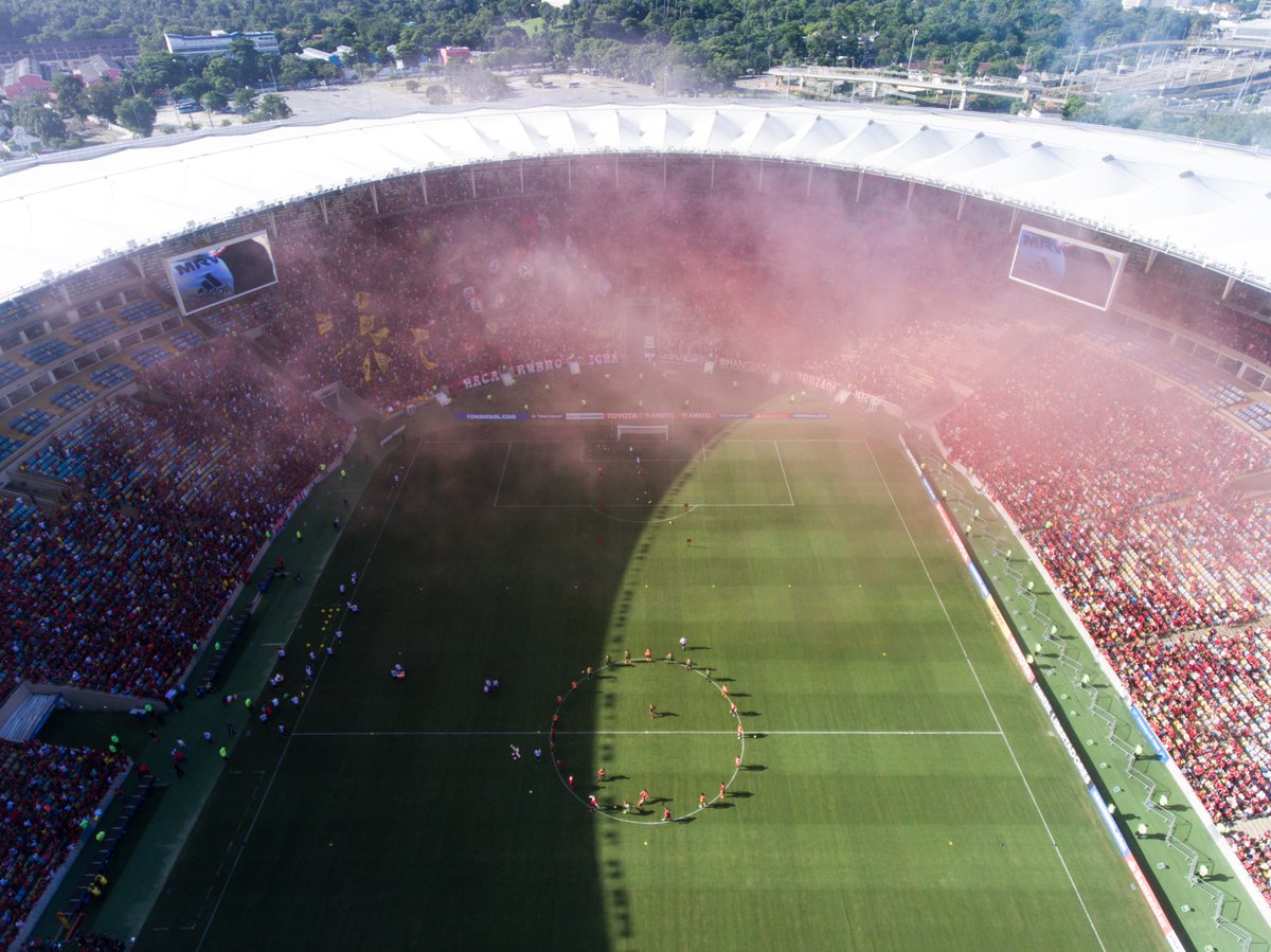 MengoResenha's tweet photo. Pré mundial precisa de um incetivo diferente!!

Domingo de tarde, preço popular, estádio cheio e muita festa!!!!

#TreinoAbertoNoMaraca https://t.co/DvnTQyNnc6