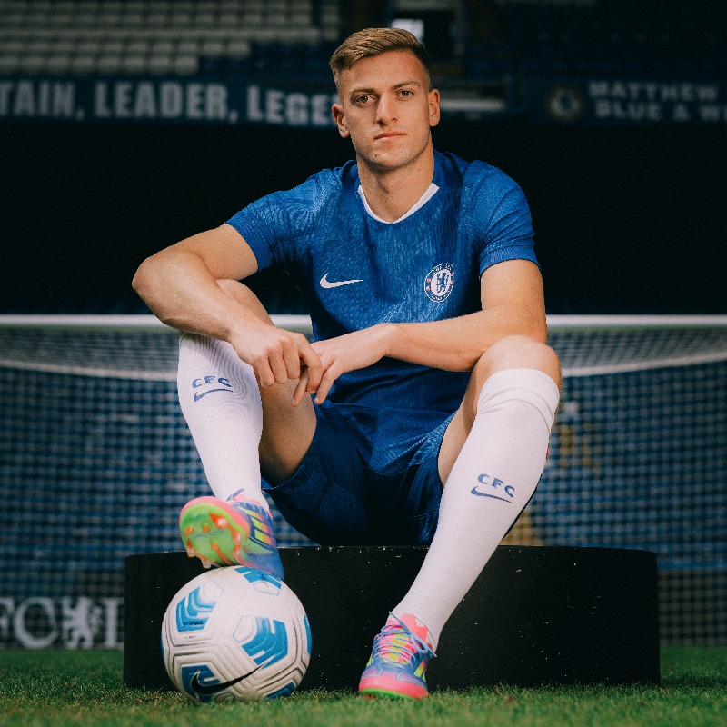 ChelseaFC's tweet photo. D E L A P 💙