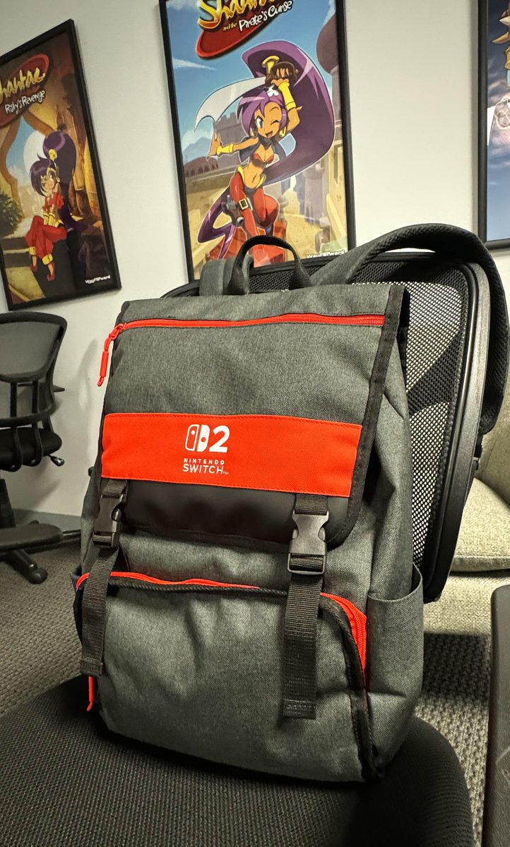 JamesPopStar's tweet photo. 🎒 Gift from Nintendo! It’s a Switch 2 backpack with a sleek red inner lining… fits the new system perfectly, and even tastes like the game cards when licked

I’m taking this with me everywhere

Happy Switch 2 day!! See you on GameChat sooooon https://t.co/0JH59KG7h4
