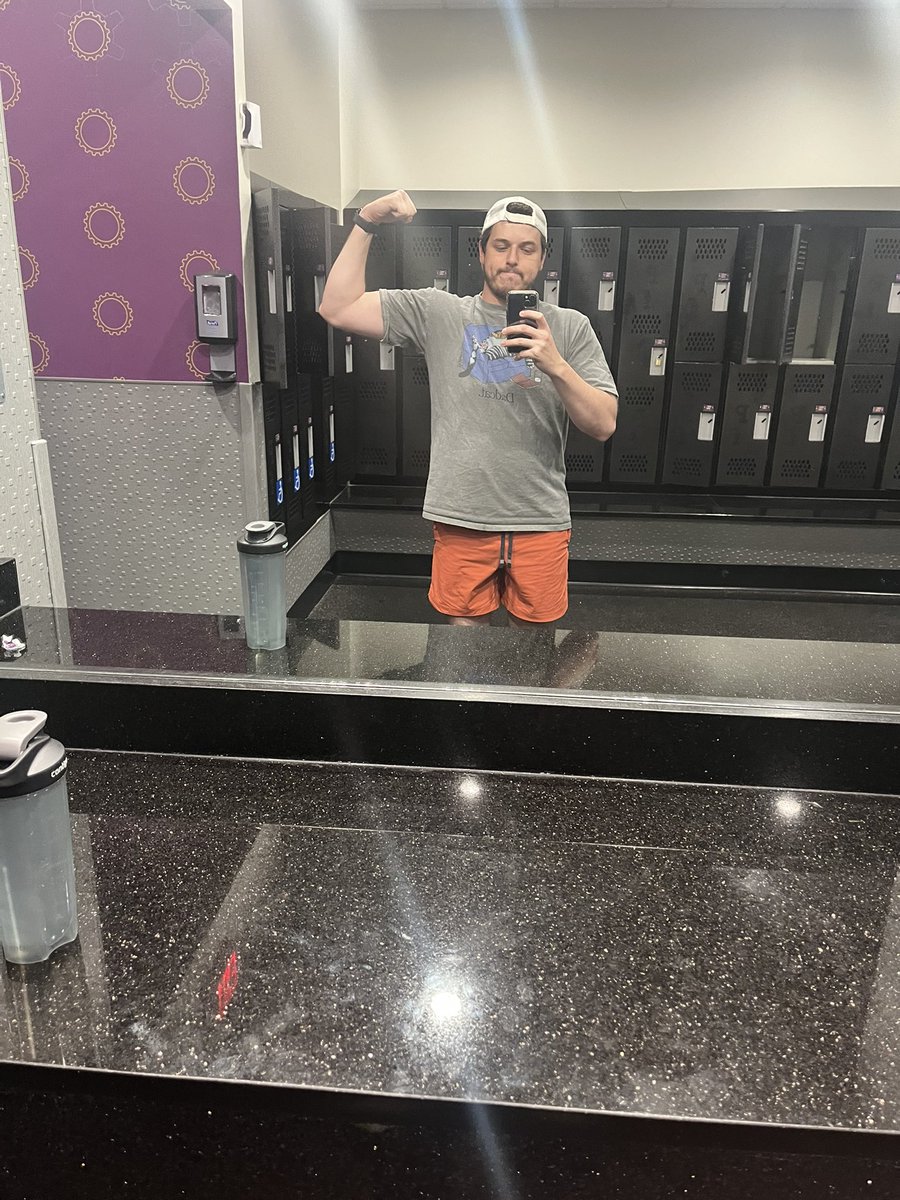 Day 1 back in gym, gonna try to keep posting here to keep me accountable