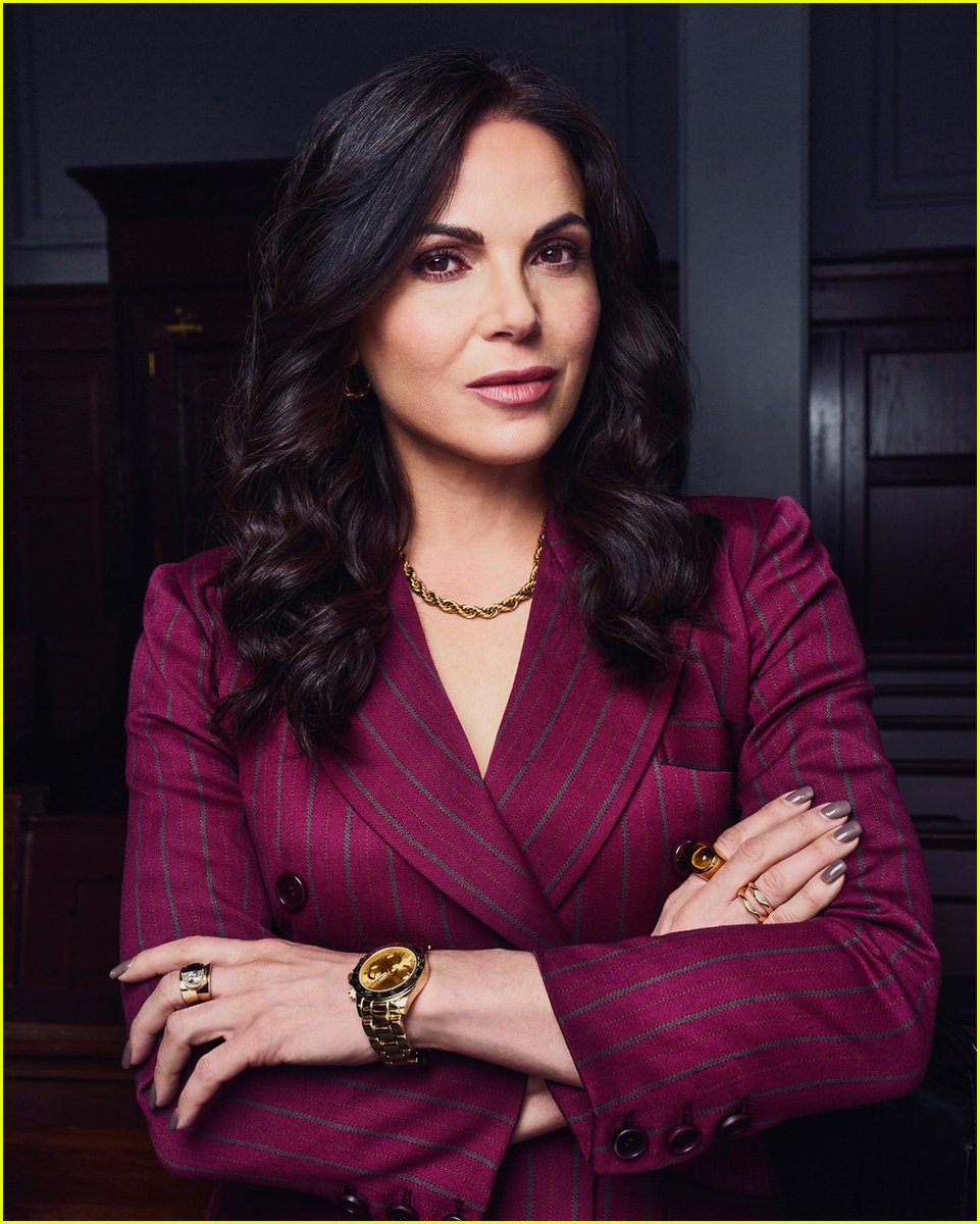 LanaParrillaMex's tweet photo. @lanaparrilla es Jocelyn "Bruiser" Stone en 'The Rainmaker' 💼
📸: Just Jared
#lanaparrilla #bruiserstone #jocelynstone #therainmaker #evilregals #usanetwork https://t.co/661H4KXSrD