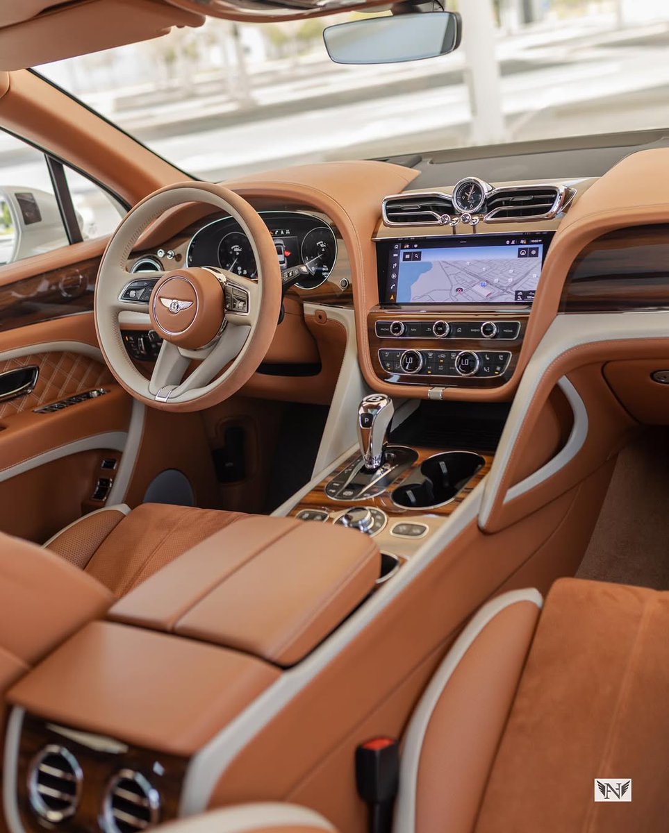 nocarcontext's tweet photo. Bentley Banteyega 🩶🩶 https://t.co/nLIAQF4gfq