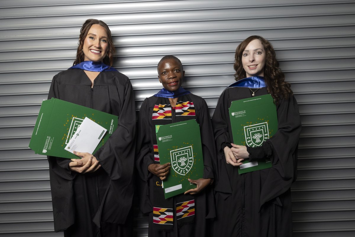 Yesterday, graduates from our #USask campus crossed the stage and joined our ever-growing JSGS alumni community 🎓

From Edmonton to Norway and beyond, you are now part of a global network of change-makers, public servants, and policy professionals creating meaningful impact 🌍