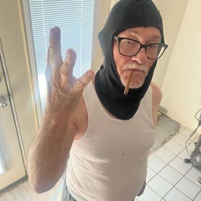 JO41689's tweet photo. #NewProfilePic https://t.co/AesaLTz99Q