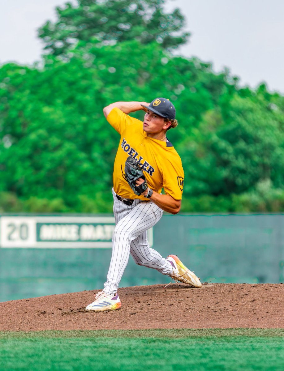 π»ππ πΉπππππ πΆπππ (@thereportohio) on Twitter photo Lakota West leads Moeller 3-2 in the sixth | Photos by <a href="/braiden_heckler/">Braiden Heckler</a> Lakota West leads Moeller 3-2 in the sixth | Photos by <a href="/braiden_heckler/">Braiden Heckler</a>