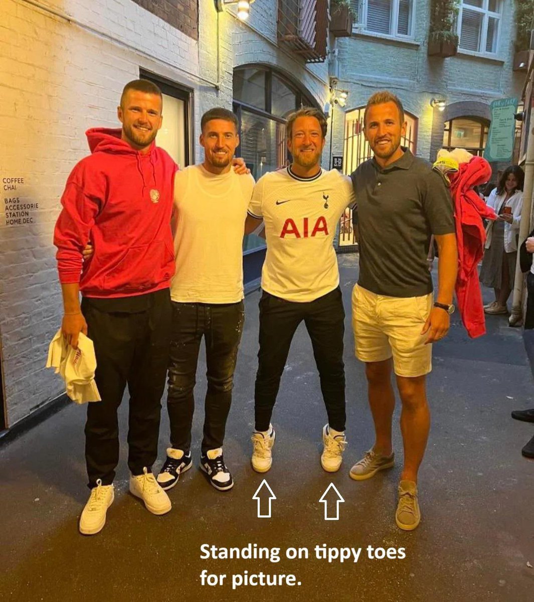 speckzo 🇻🇦 tweet media