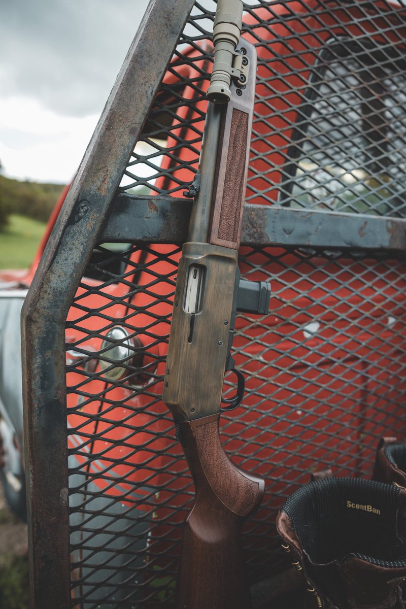 The Homesteader 9mm Carbine now offers M-Lok compatibility and a nostalgic brushed bronze Cerakote finish. 

#HenryUSA