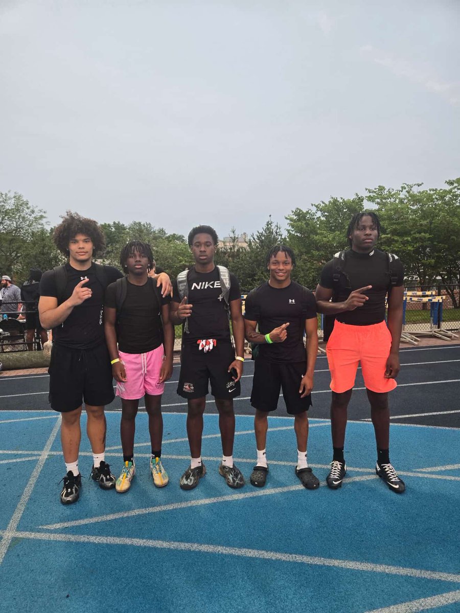 Andrew Avent (@andrewavent1) on Twitter photo Had a amazing day at the fdu mega camp here are some of my camp times
40yrd-4.6
Broad jump-9ft4inches
5-10-5- 4.1 <a href="/rahwayfootball/">Rahway Football</a> Had a amazing day at the fdu mega camp here are some of my camp times
40yrd-4.6
Broad jump-9ft4inches
5-10-5- 4.1 <a href="/rahwayfootball/">Rahway Football</a>