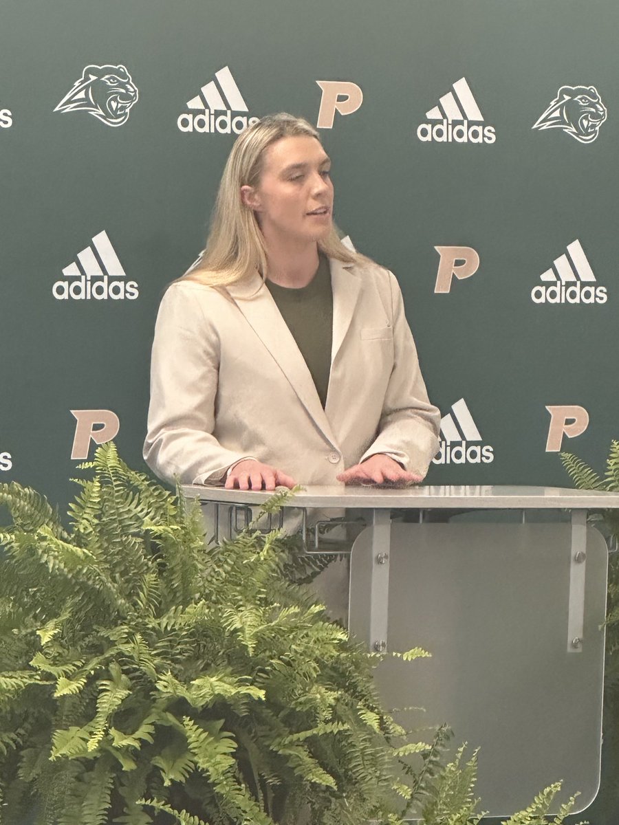 ThePelhamWaySOC's tweet image. @haleytroup13 gets introduced to the Pelham community this evening.
So excited to see what the future holds for @ThePelhamWayWBB
@ThePelhamWayAD
@PelhamSchools
@ThePelhamWayASU
@TutchtoneS