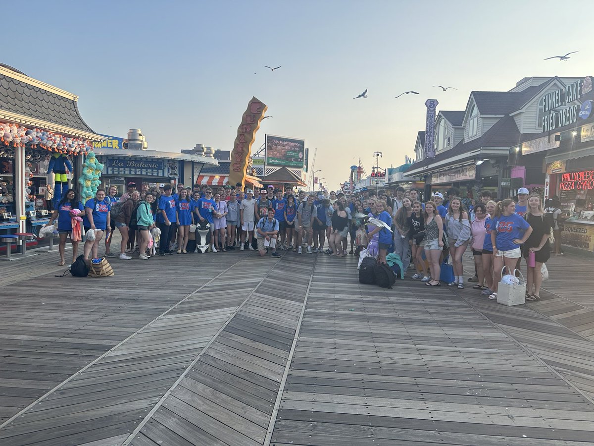Dr. Uday Mukhlis (@oa_mukhlis) on Twitter photo It was a great day in Wildwood for our senior class! OFA Class of 2025! <a href="/Green__Corey/">Dr. Corey A. Green</a> <a href="/OA_Schofield/">Phil Schofield</a> It was a great day in Wildwood for our senior class! OFA Class of 2025! <a href="/Green__Corey/">Dr. Corey A. Green</a> <a href="/OA_Schofield/">Phil Schofield</a>