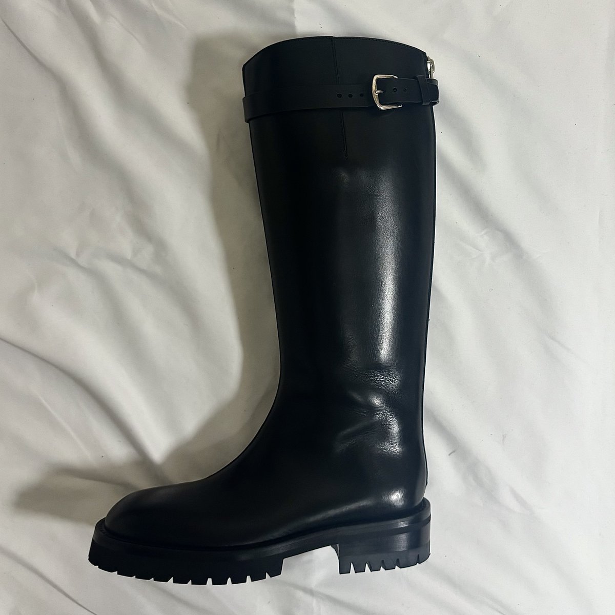 camnaven00's tweet photo. 結局悩んでann demeulemeester買った https://t.co/8MLZngAnby