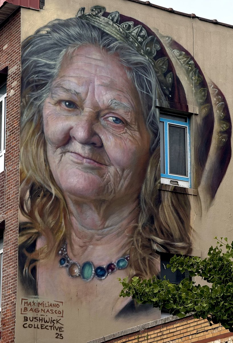 Maximiliano Bagnasco (@maxibagnascook) on Twitter photo “Queen of the Street” mural Brooklyn, New York
x #thebushwickcollective
<a href="/KOBRAPaintUSA/">KOBRA Paint USA</a> “Queen of the Street” mural Brooklyn, New York
x #thebushwickcollective
<a href="/KOBRAPaintUSA/">KOBRA Paint USA</a>