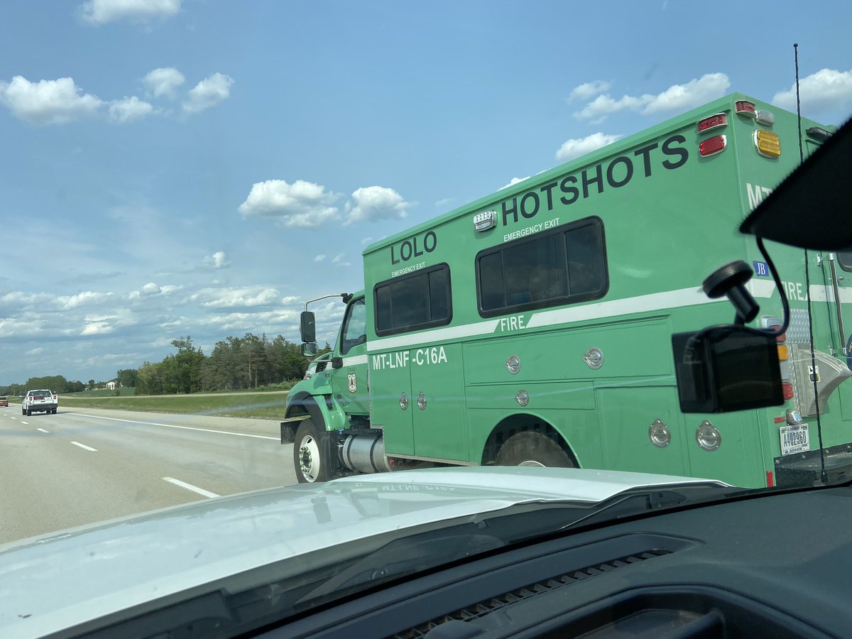 day_natomy's tweet image. Thanks to the #lolohotshots and the #USForestservice for heading north in #manitoba to help fight our #fires. 
Thanks Mr. #Trump. Canadians appreciate it!
