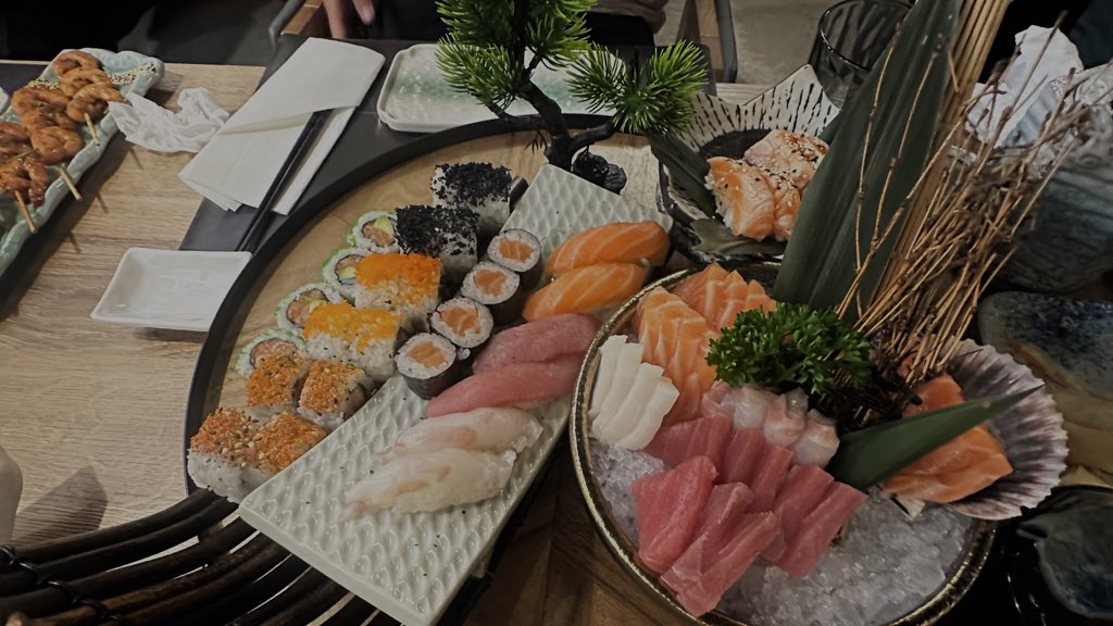 Daniella Jasmine ₊ 🗝️⋆ ₿ ✧ (@danielladigital) on Twitter photo When <a href="/bruffstar/">Bruffstar</a> invites you for sushi you say yes. With <a href="/YaraChammaa/">🎀 Yaraspucia 🎀</a> <a href="/thesovereignbtc/">Sovereign</a> <a href="/damaderoca/">Anjali🤝Collab.Land</a> & more. Next time karaoke.🧡 When <a href="/bruffstar/">Bruffstar</a> invites you for sushi you say yes. With <a href="/YaraChammaa/">🎀 Yaraspucia 🎀</a> <a href="/thesovereignbtc/">Sovereign</a> <a href="/damaderoca/">Anjali🤝Collab.Land</a> & more. Next time karaoke.🧡