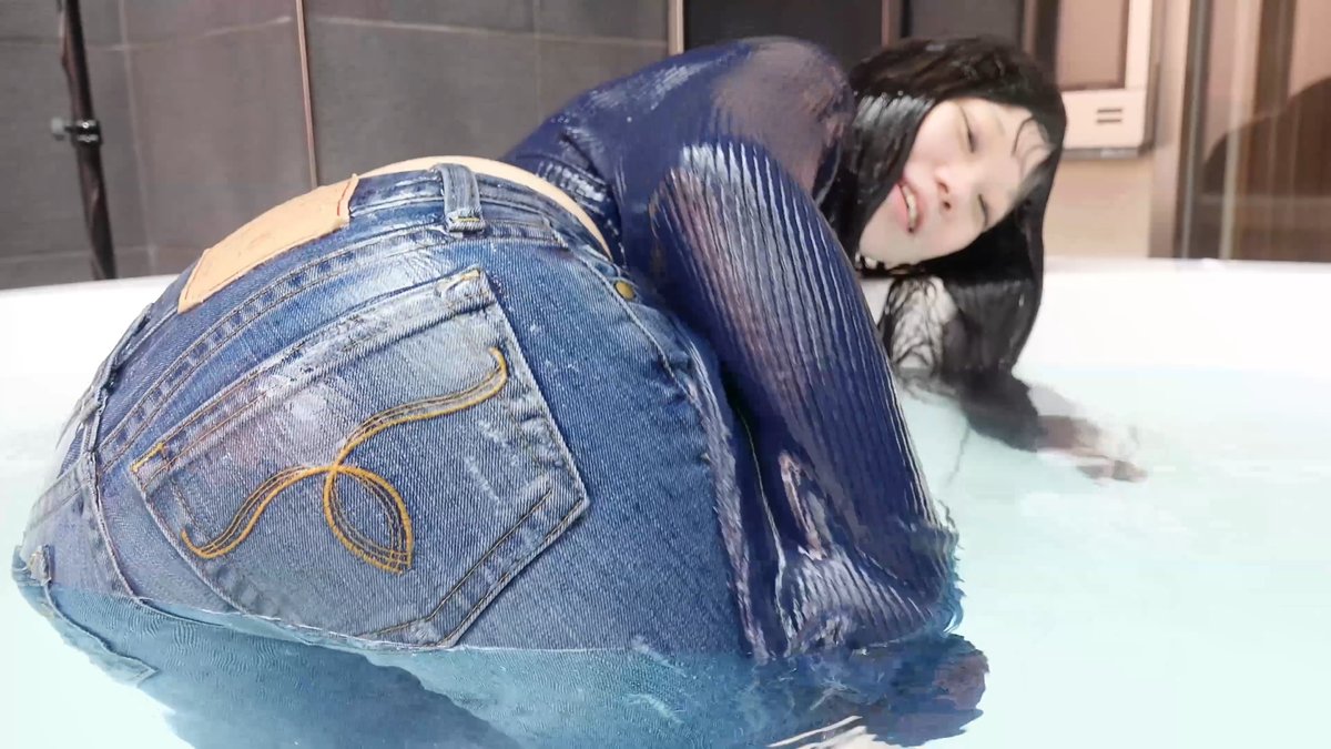 Good morning!
I hope today is a good day for everyone!

#wetlook #slime #messy #wam

gagon.com