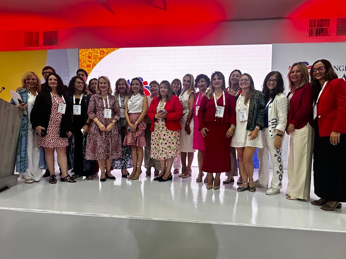 Johanna Contreras, MD, MSc (@jcontreras75) on Twitter photo Honored to host in Colombia our <a href="/drstaceyrosen/">Stacey Rosen, M.D.</a> President-elect AHA and our <a href="/American_Heart/">American Heart Association</a> discuss the critical importance of prioritizing women’s health across the entire lifespan. Empowering women <a href="/MountSinaiNYC/">Mount Sinai Health System</a> <a href="/MountSinaiHeart/">Mount Sinai Fuster Heart Hospital</a> Honored to host in Colombia our <a href="/drstaceyrosen/">Stacey Rosen, M.D.</a> President-elect AHA and our <a href="/American_Heart/">American Heart Association</a> discuss the critical importance of prioritizing women’s health across the entire lifespan. Empowering women <a href="/MountSinaiNYC/">Mount Sinai Health System</a> <a href="/MountSinaiHeart/">Mount Sinai Fuster Heart Hospital</a> 