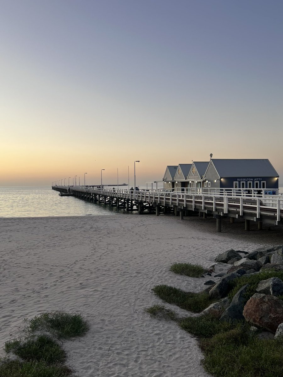 Down Under for Round2 of the 🇦🇺 Australian Rally Championship the legendary <a href="/Forestrally/">Forest Rally</a> 
Behind the wheel of a Datsun 1600, we tackled iconic ball-bearing gravel stages

Despite a few issues, we made the finish
<a href="/CatherineLevis/">Catherine</a> also joined the six 
continent co-driver club! 🌍👏