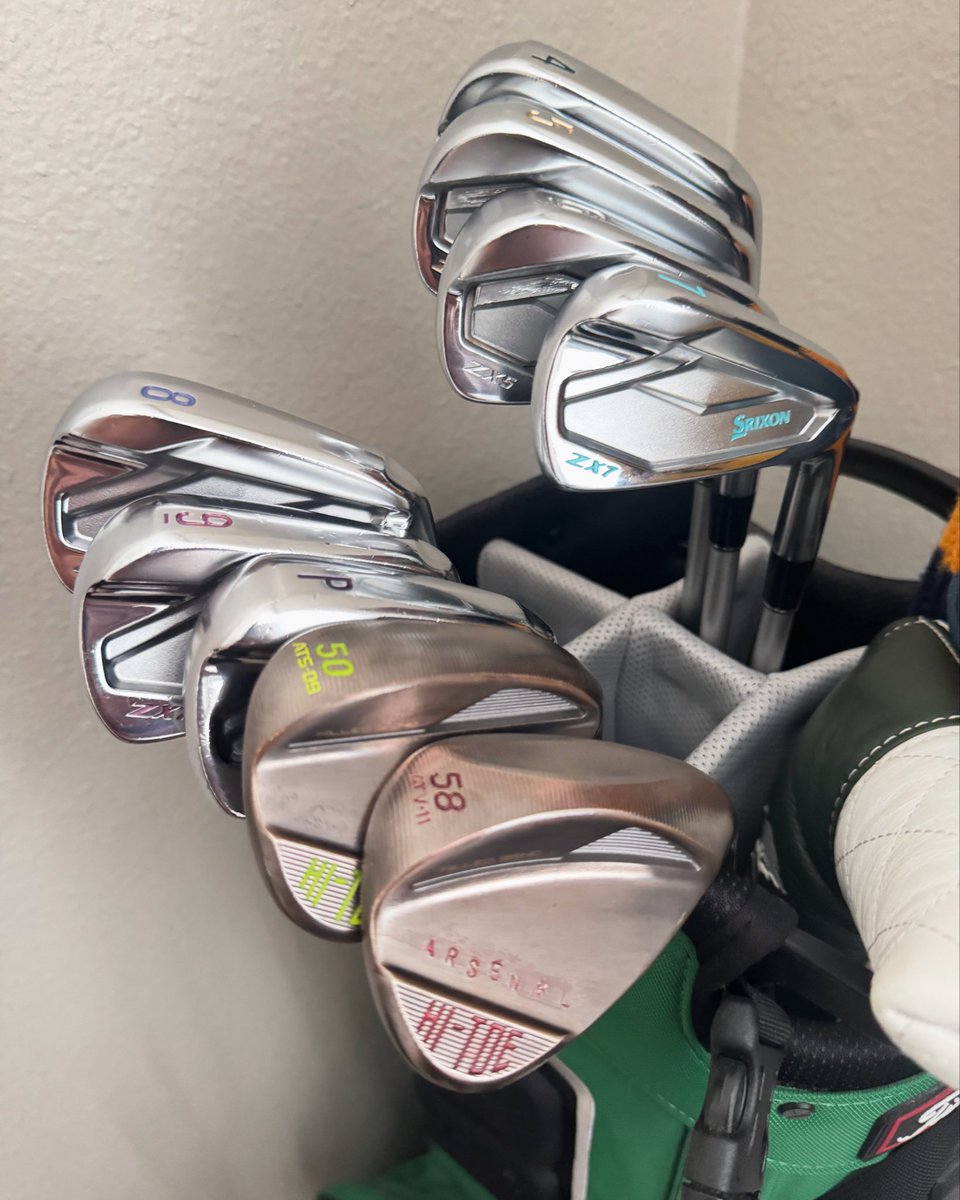 Sometimes it’s hard to pick 1 colour for the paint fill, so you go with a bunch. Which one do you like most? <a href="/SHistorians/">Society of Golf Historians</a> #golf #customgolf