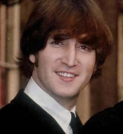 SPYnSENTRY's tweet photo. ok i DONT KNOW HOW TO EXPLAIN THIS I LIKE WHEN JOHNS HAIR IS IN THE WAY OF HIS FACE https://t.co/rH2X8i6KtS