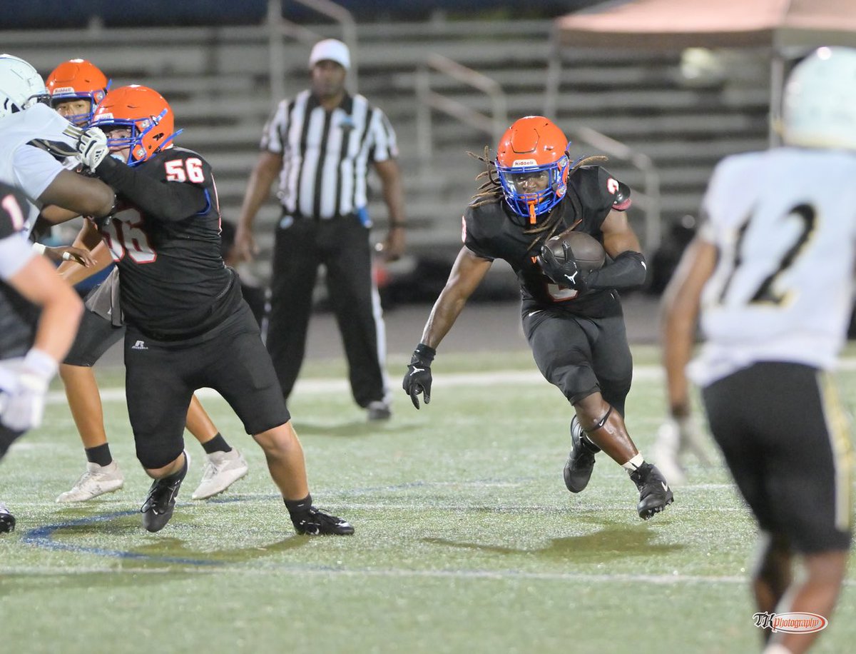 Blessed to see 16🗓️👑. More to come✊🏾, This junior Season is Going to be one for the books, Believe that‼️
#Valhalla💙🧡
#GrindDontStop🧏🏾‍♂️