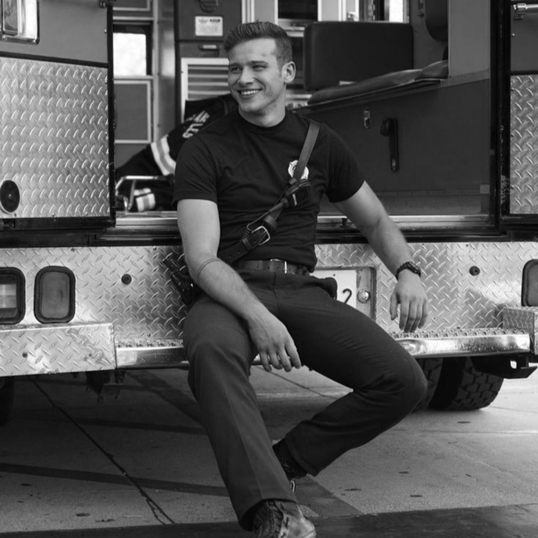 𝐵𝑢𝑐𝑘 𝐸𝑣𝑎𝑛 (@buck_evans1) on Twitter photo 