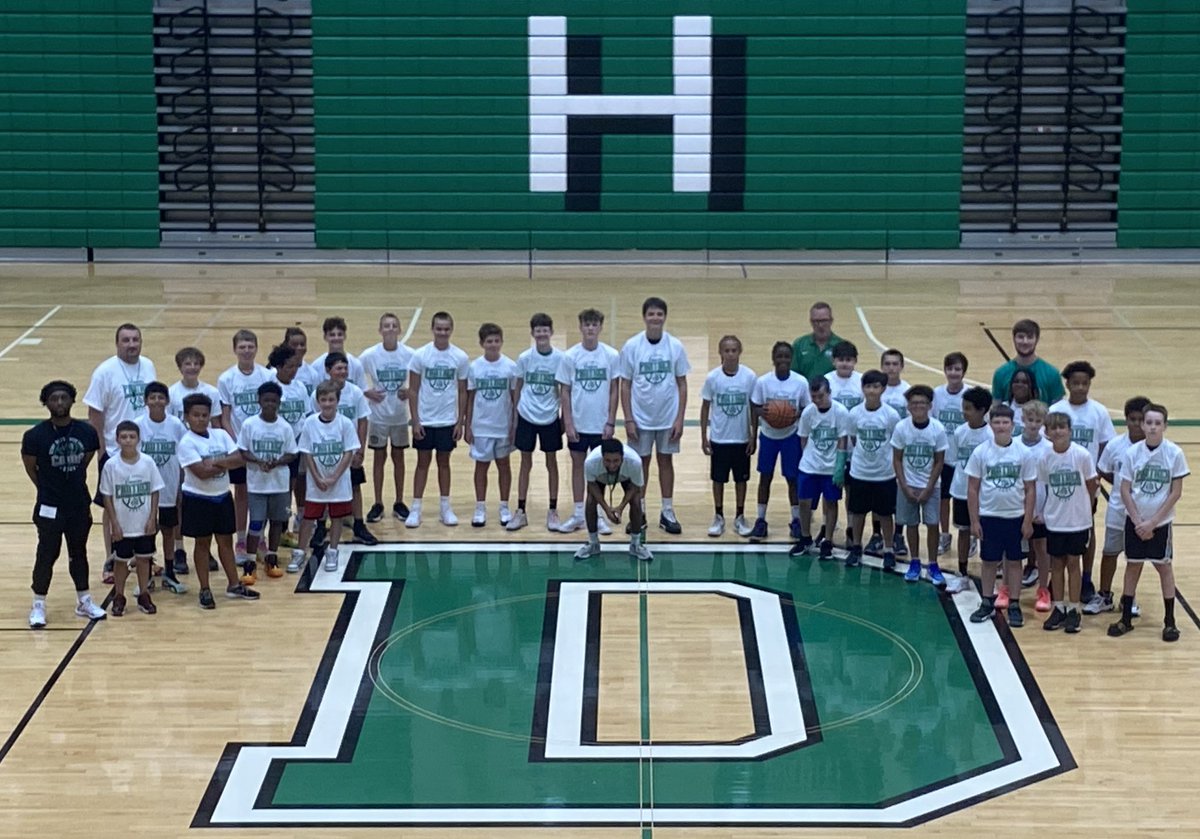 coachbrettflory's tweet photo. Junior Panther Basketball Camp 2025 β
Thank you to all of our 1st-8th grade Derby hoopers, their parents, and my high school coaches & players for making camp a success! ππ
#ProgramKids #ForTheCulture #HAVOC
@DerbySchoolsKS @Derby_Sports @DerbyAD @Mattgg1984 @cdungeon1 https://t.co/MpQm2lrG6G