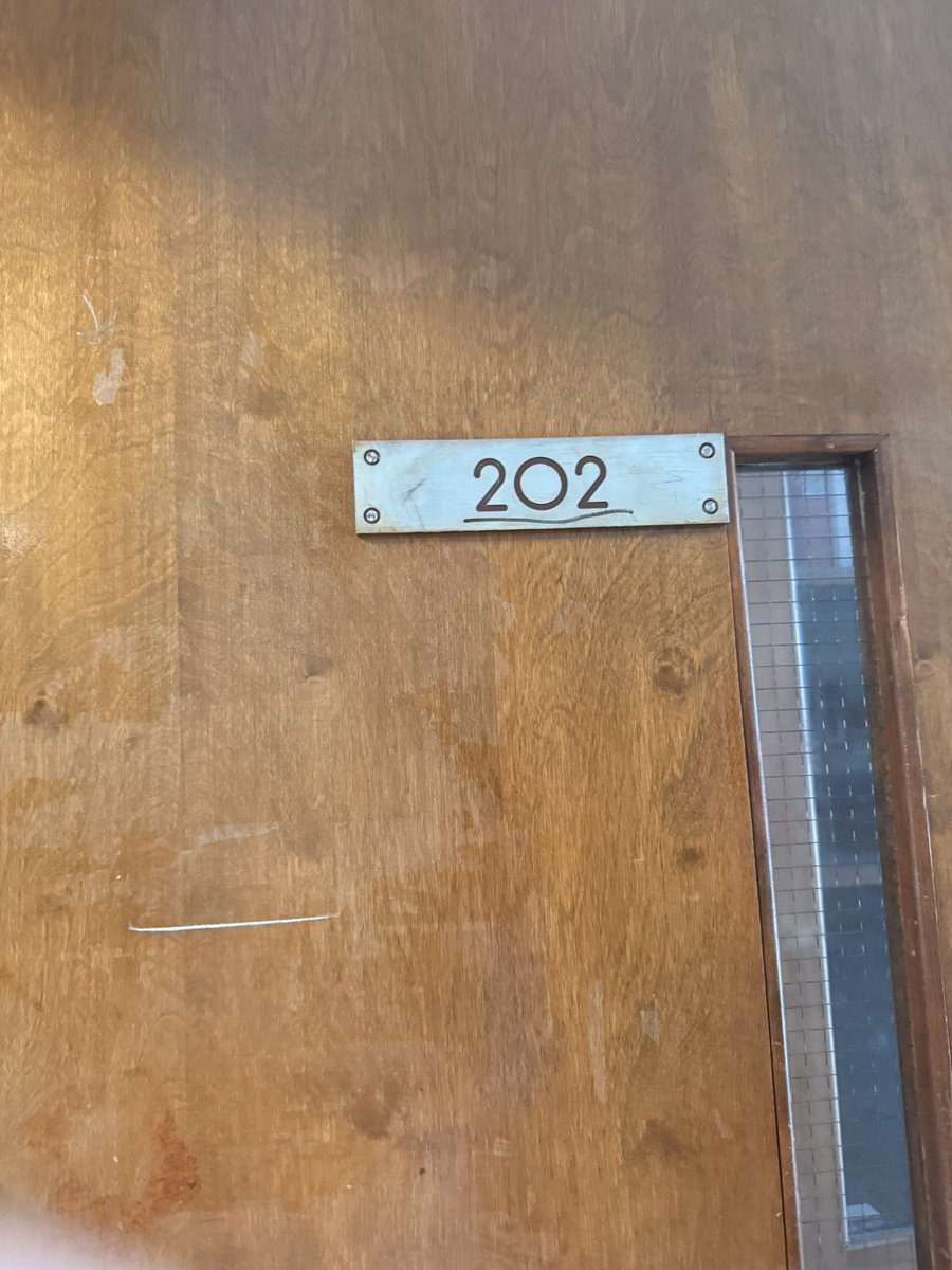 Mr. Smith tweet media