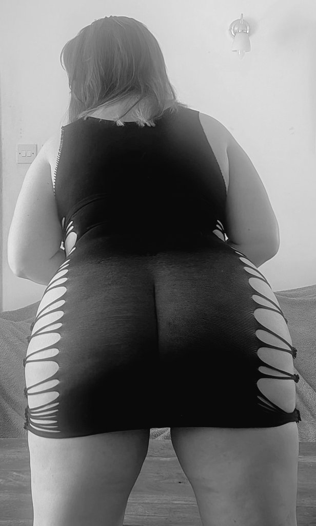 DD_Teasex's tweet photo. Just a quick update due to a little absence from this tease, back to normal, back up to no good and hopefully I will be flat on my back again soon 😈😜
#blackandwhite #DDtease #flash #bootyshot https://t.co/MUExidy40M