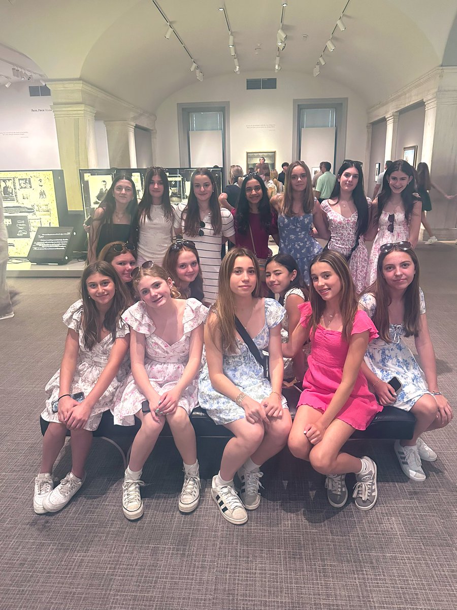 Erica Lencsak tweet media