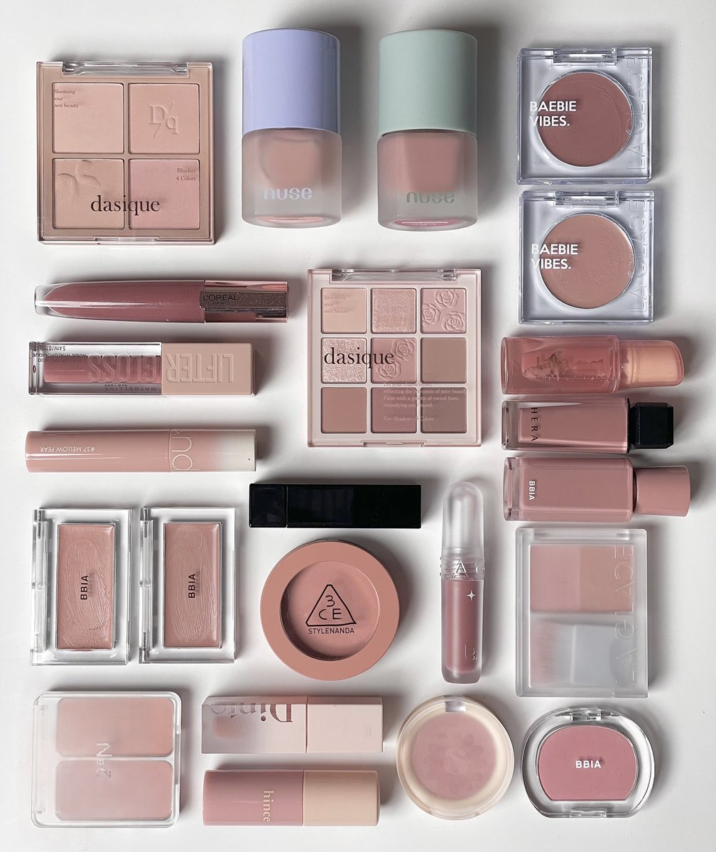 jjdoesitwork's tweet photo. รวมเมคอัพ misty rose ราคาหลักร้อย เป็นโทน pink neutral ที่สวยละมุน ลุคคลีนๆ เหมือนใส่ฟิลเตอร์ให้ผิว รีวิว+สวอชทุกตัวในเธรดนะ https://t.co/BfEYjhHf0s
