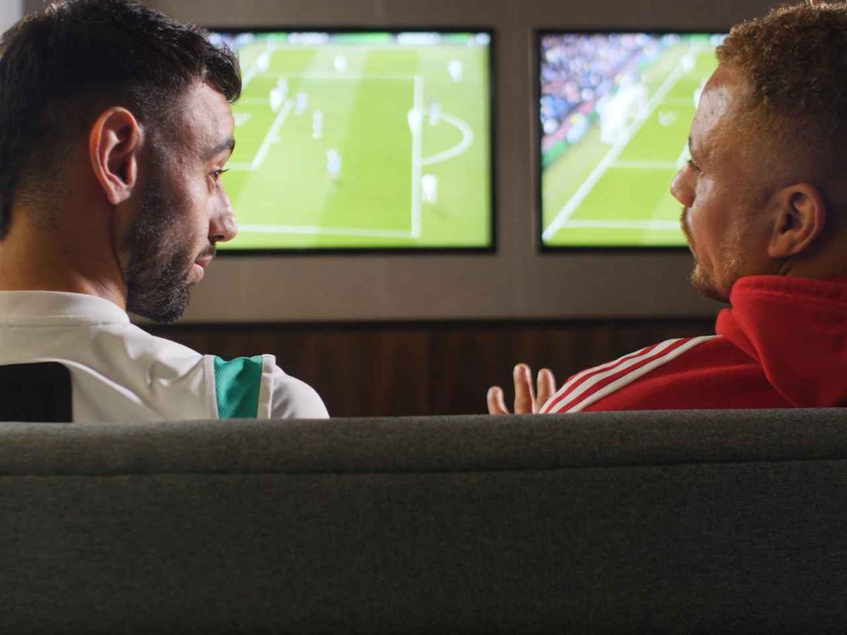 Cukup menonton bola dan membaca atau mendengarkan orang-orang yang lebih mengerti bola. ⚽️

#MUFC