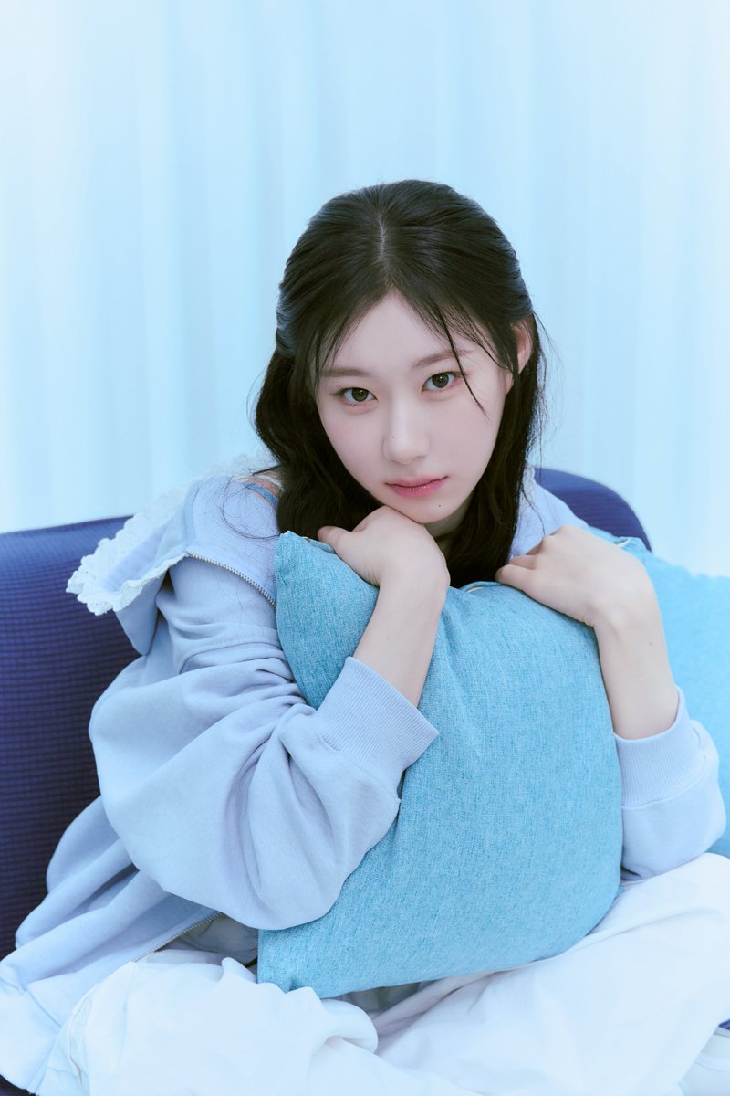 ITZY tweet media