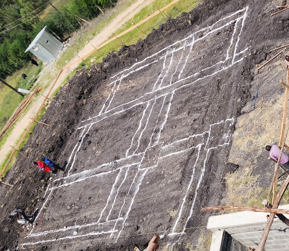 Ukipenda kazi inakupenda back.

God ameleta ingine bana.

We thank God for this far.

To my fans asanteni for the support. 

May God open doors for you as well.

#jenganyumbastandard