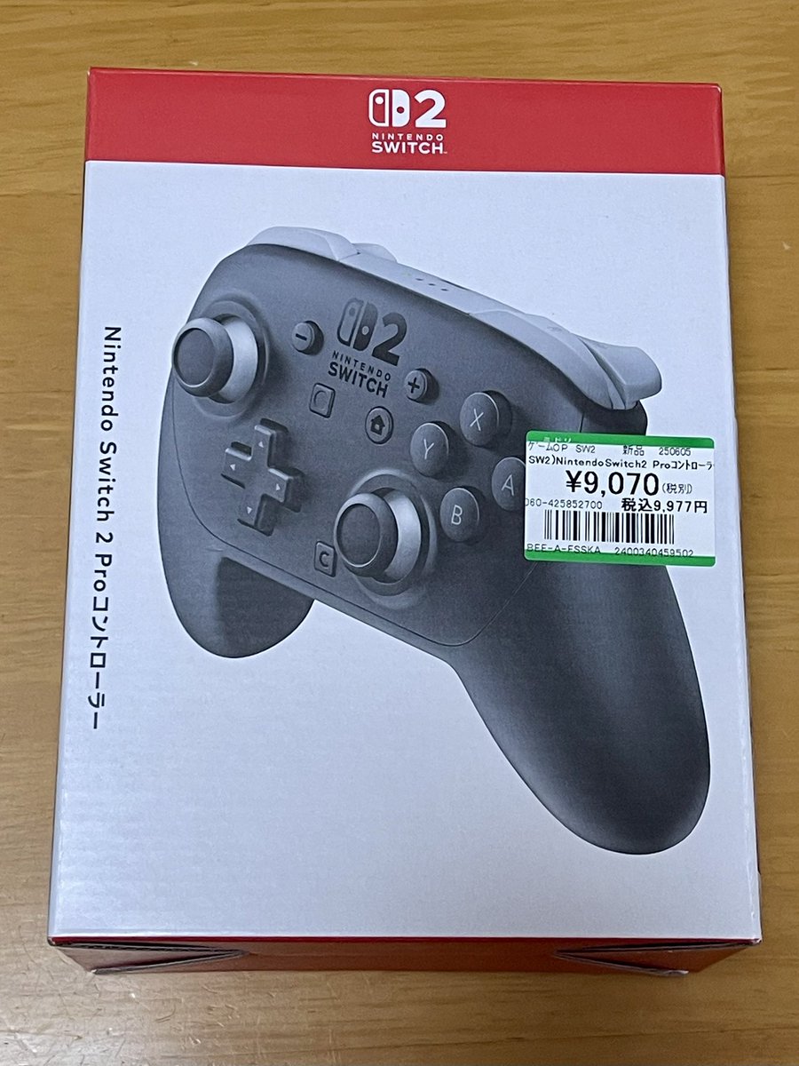 rinne_p's tweet image. プロコン2ゲットだぜ。

switch2本体？何それ？🤔🤔🤔🤔🤔