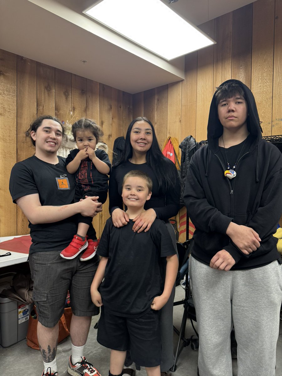 First time all 4 of our kids have been under the same roof since 2018 and the first time our Grandson has been together with his Uncles and Aunty all together ❤️