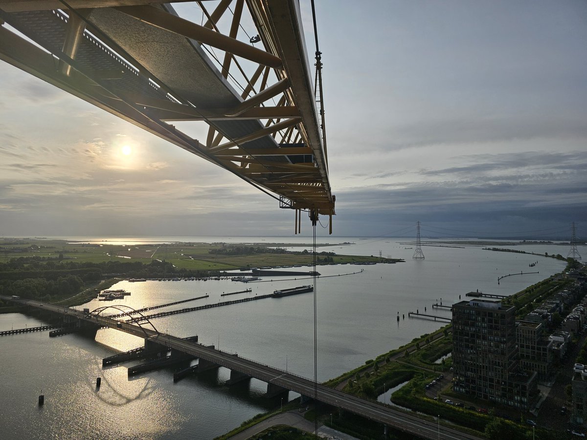 Geurt van Roekel (@geurtroekel) on Twitter photo Goedemorgen!ππ#Amsterdam #duwo #Sluisbuurt #Zeeburgereiland <a href="/BAMWonen/">BAM Wonen</a> @AM_bv <a href="/BouwendNL/">Koninklijke Bouwend Nederland</a> <a href="/amsterdam_ij/">amsterdam-ij.nl</a> <a href="/pictureofNL/">Mooi Nederland π³π±</a> <a href="/AmsterdamNL/">Gemeente Amsterdam</a> <a href="/AT5/">AT5</a> Goedemorgen!ππ#Amsterdam #duwo #Sluisbuurt #Zeeburgereiland <a href="/BAMWonen/">BAM Wonen</a> @AM_bv <a href="/BouwendNL/">Koninklijke Bouwend Nederland</a> <a href="/amsterdam_ij/">amsterdam-ij.nl</a> <a href="/pictureofNL/">Mooi Nederland π³π±</a> <a href="/AmsterdamNL/">Gemeente Amsterdam</a> <a href="/AT5/">AT5</a>